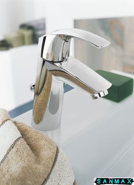 Змішувач для умивальника M-розміру Grohe Eurosmart (23322001) 23322001 фото