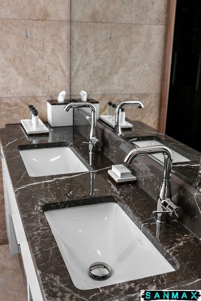 Змішувач для умивальника L-розміру Grohe Essence New (23541001) 23541001 фото