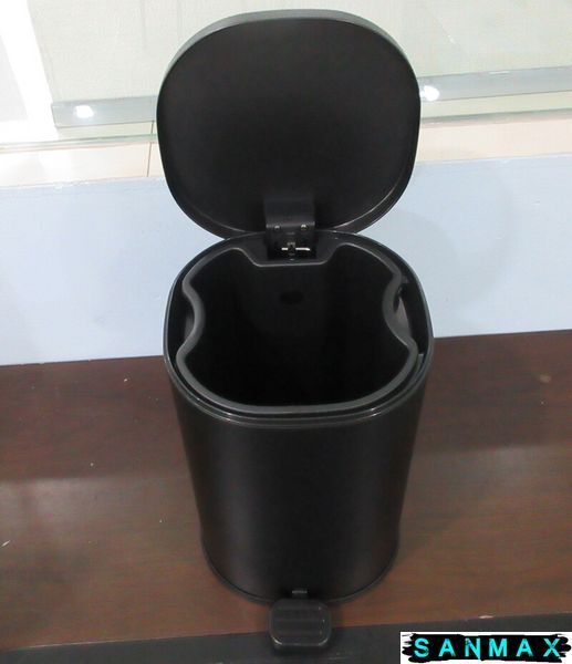 Відро для сміття з плавним закриттям овальне Zerix Prime-TC0105 Чорний 5л колір чорний (ZX5902) ZX5902 фото